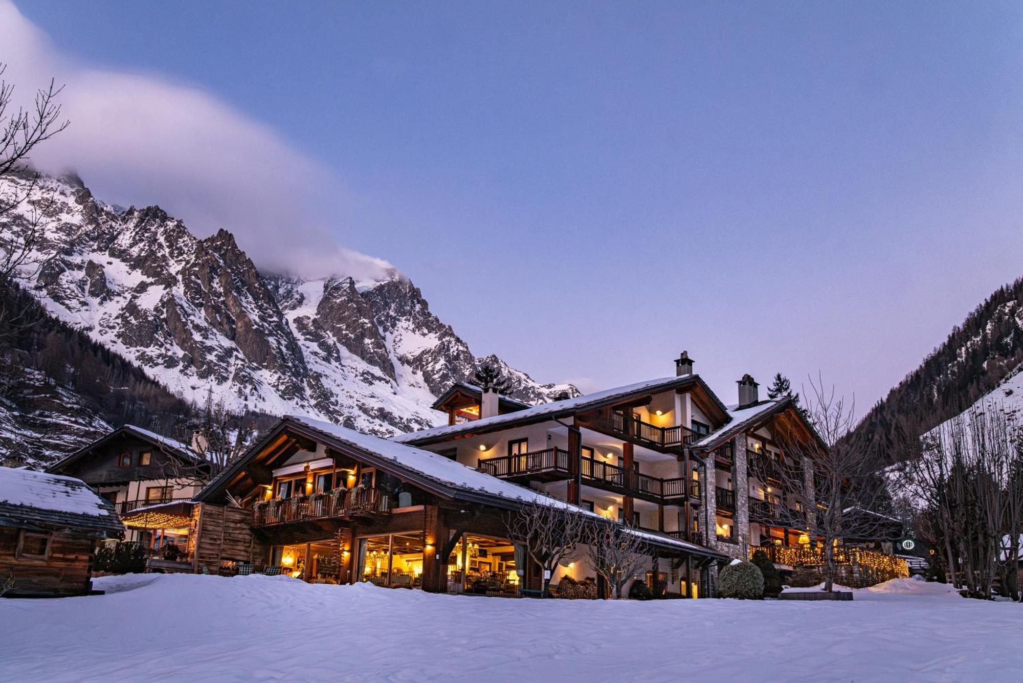 Auberge De La Maison Courmayeur Kültér fotó