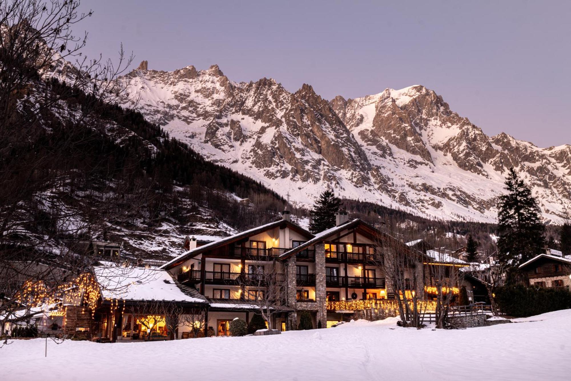 Auberge De La Maison Courmayeur Kültér fotó